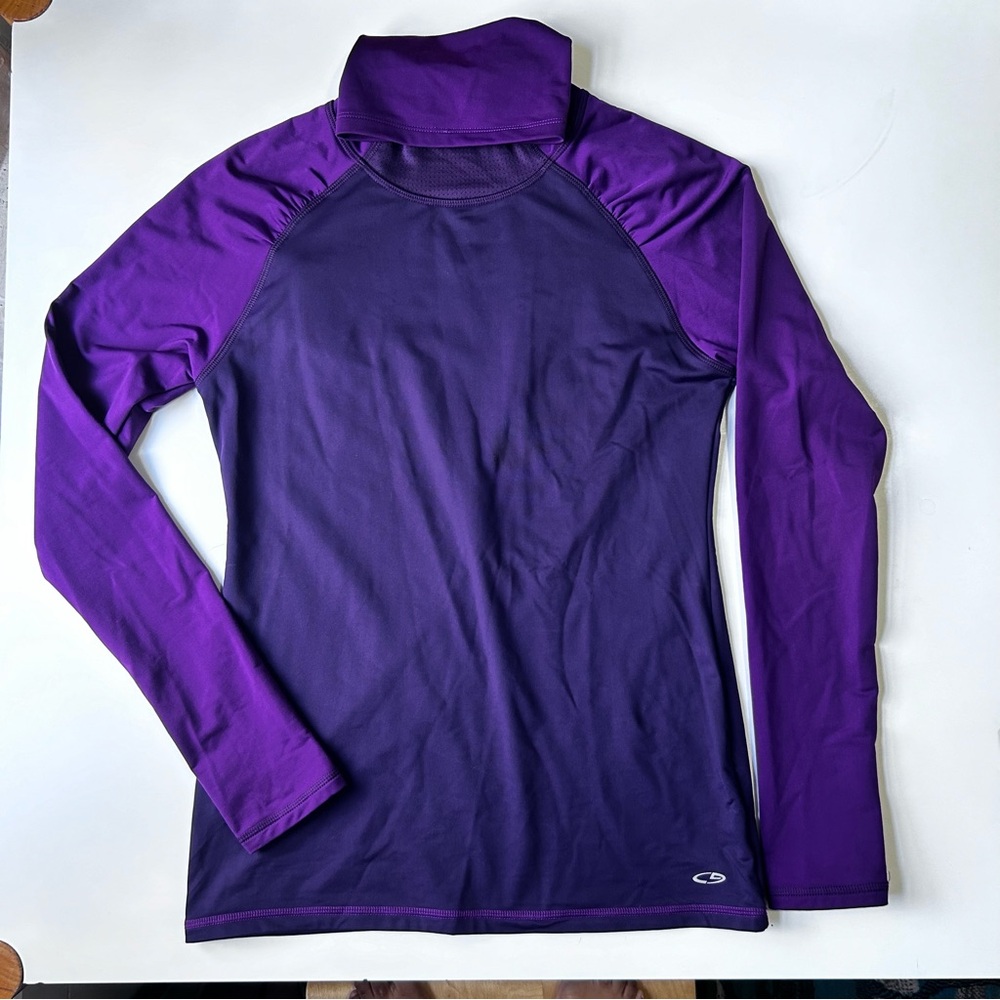 CHAMPION TURTLE NECK ACTIVE WEAR WOMEN'S TOP - SIZE M